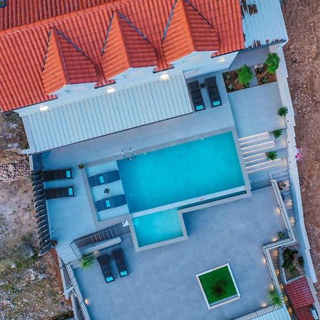 מורביצה Villa Kruna With Breathtaking View מראה חיצוני תמונה