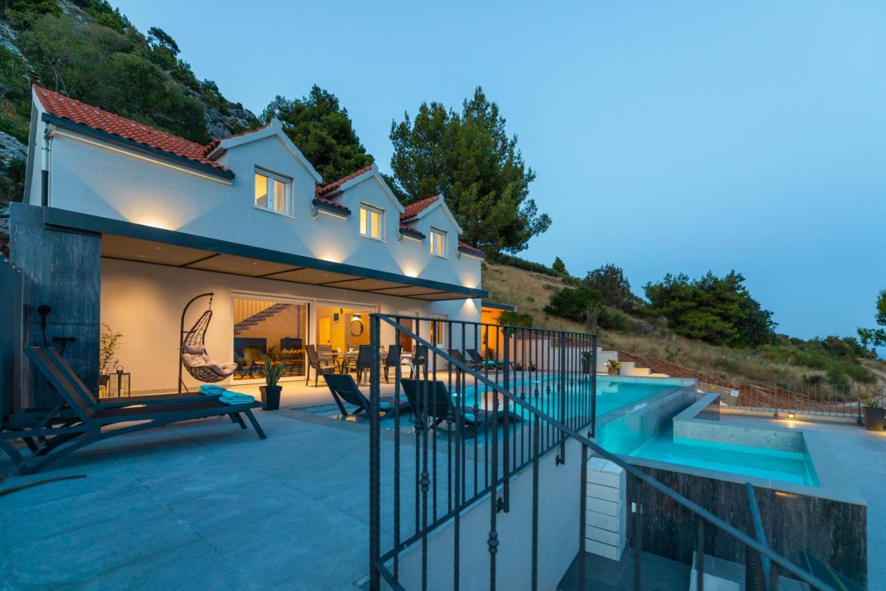 מורביצה Villa Kruna With Breathtaking View מראה חיצוני תמונה